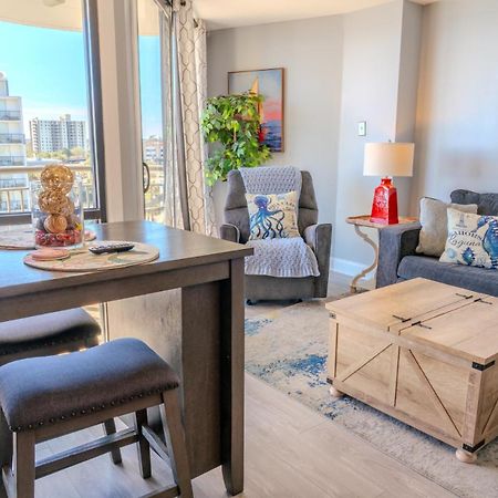 Ocean View Double Suite! Sleeps 4 Meridian Plaza 705 Миртъл Бийч Екстериор снимка