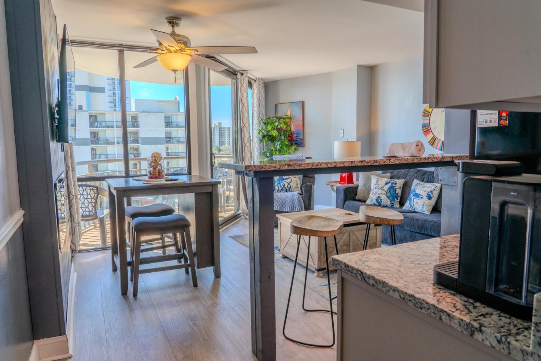 Ocean View Double Suite! Sleeps 4 Meridian Plaza 705 Миртъл Бийч Екстериор снимка