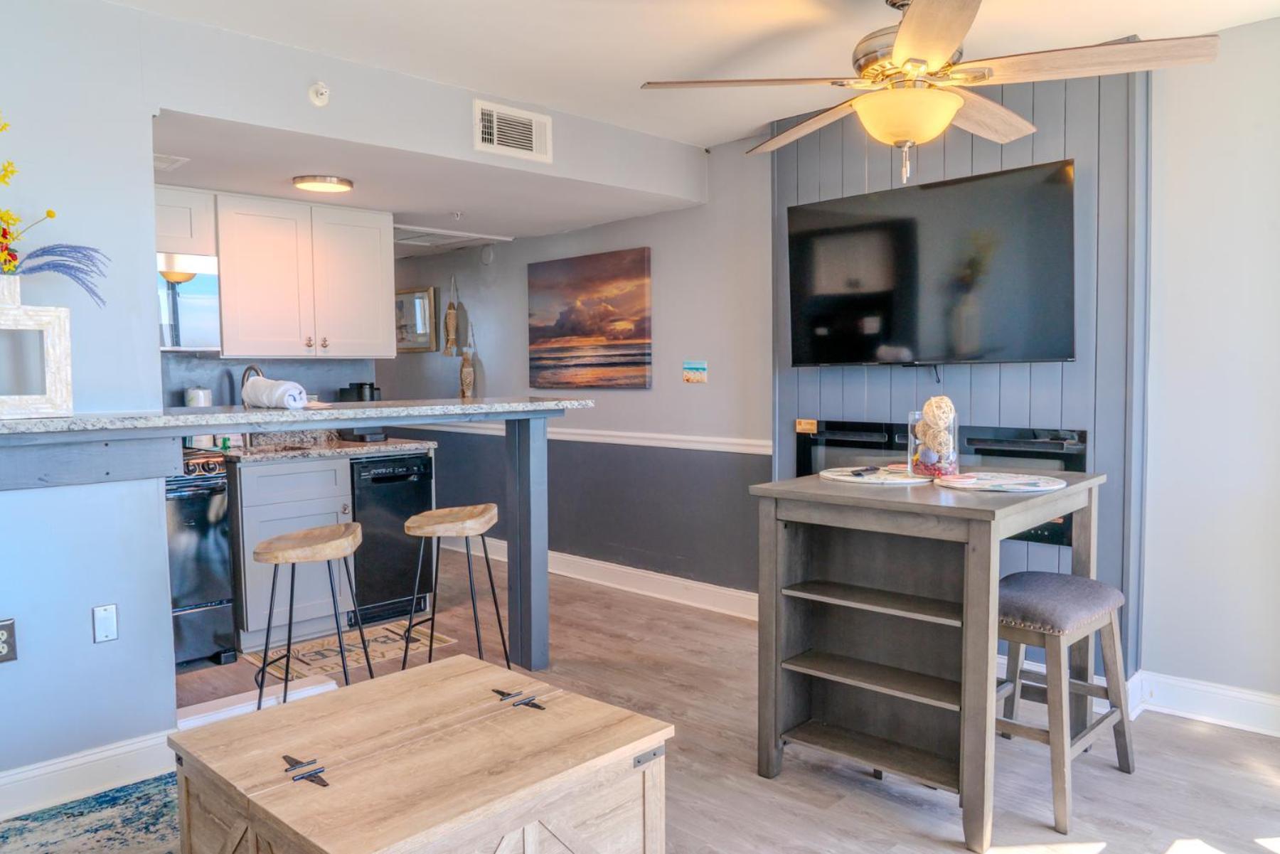 Ocean View Double Suite! Sleeps 4 Meridian Plaza 705 Миртъл Бийч Екстериор снимка